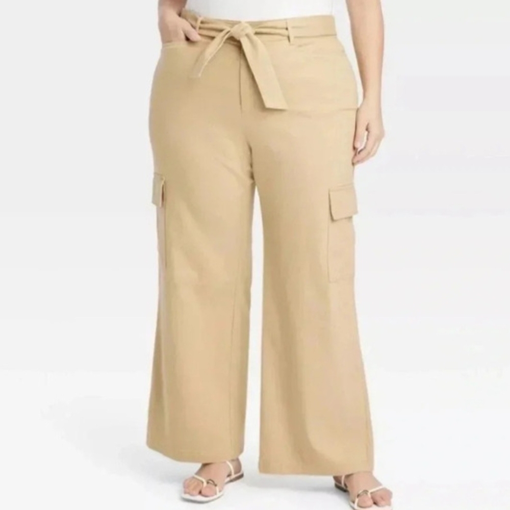 Ava & Viv Tan Cargo Pants